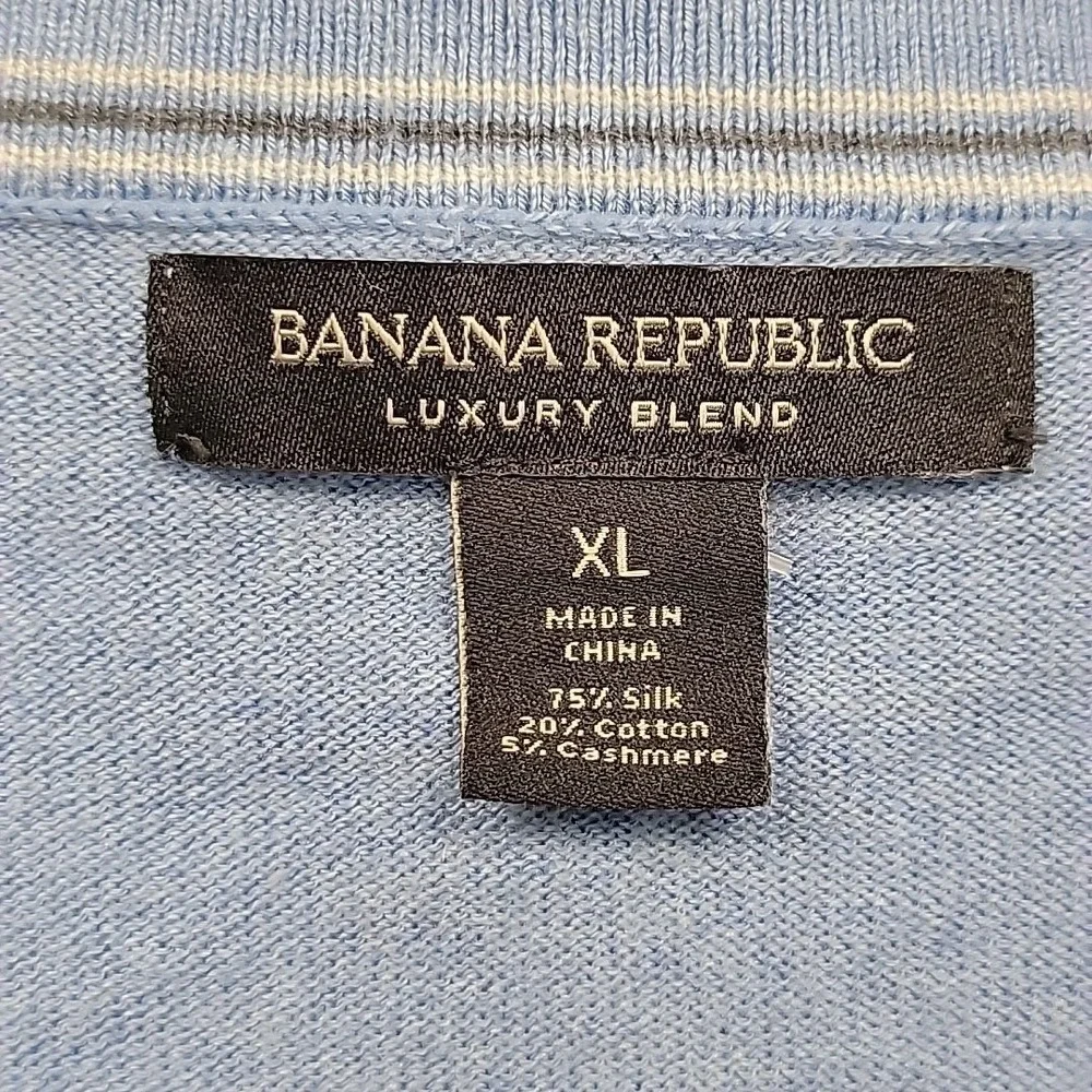 BANANA REPUBLIC Lt Blue Silk Cotton Cashmere Sweater V-Neck Luxury Blend Mens XL